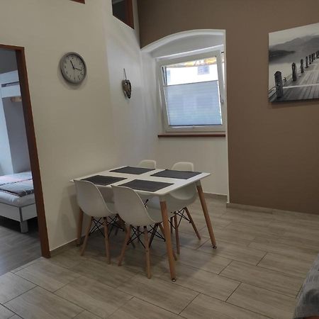 Apartment Lana Izola Buitenkant foto
