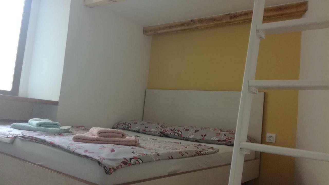 Apartment Lana Izola Buitenkant foto